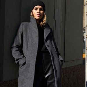 Aritzia Wilfred cocoon wool coat (Navy)